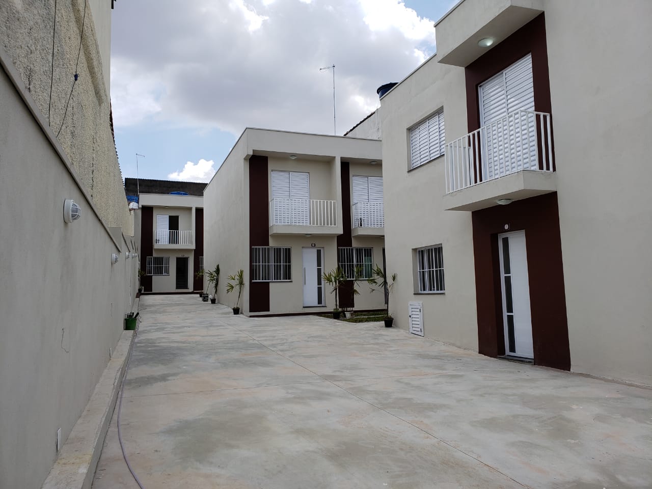 SOBRADO CONDOMINIO FECHADO MAUA 7.jpg